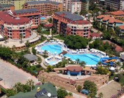 PALMERAS BEACH HOTEL