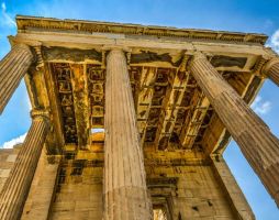 Настаняване в хотел 2 и 3 звезди