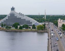 Настаняване в хотел 3* или 4*