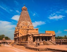 Настаняване по програма Непознатата и магична Южна Индия от София - 2026