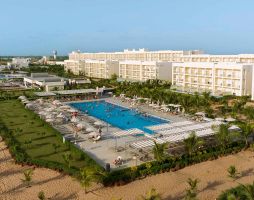 Hotel Riu Baobab