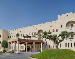 Настаняване по програма Контрастите на Катар в прегръдката на пустинята и блясъка на Доха с полет от София 2026