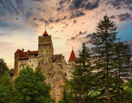 Уикенд в Брашов, замъка на Дракула, солна мина Униря и двореца Могошоая