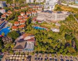 Justiniano Deluxe Resort