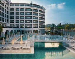 Side Moon Palace Hotel