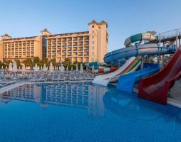 LRS Lake & River Side Hotel & Spa