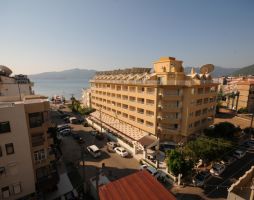 Mert Seaside Hotel