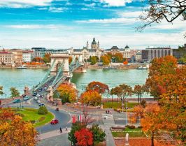 Светлините на Будапеща, със самолет и обслужване на български език - отпътуване от Бургас!