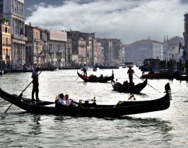 Екскурзия в ИТАЛИЯ - Венеция, Верона и Падуа - величието на Адриатика - със самолет! ПОЛЕТ ОТ БУКУРЕЩ!