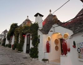 Екскурзия в ИТАЛИЯ - Коледно настроение в Бари- сърцето на Пулия