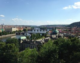 Екскурзия в ЧЕХИЯ - Прага - златният град - със самолет - специална ваканционна програма за над 55 годишни & приятели!