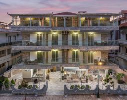 OUZAS LUXURY HOTEL