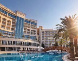 SPLENDID CONFERЕNCE&SPA RESORT