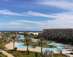 MOVENPICK RESORT SOMA BAY