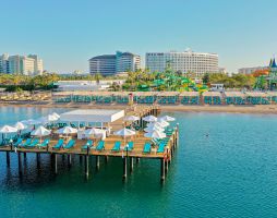 CRYSTAL CENTRO RESORT