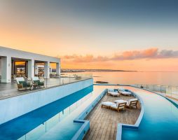 ABATON ISLAND RESORT& SPA