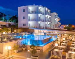 HOTEL AGIMI & S