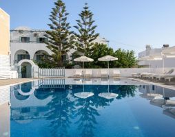 IRIS BOUTIQUE HOTEL SANTORINI