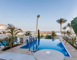 POSH CLUB SUNRISE REMAL BEACH