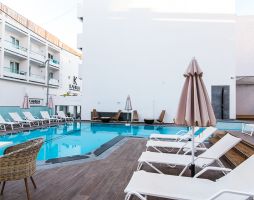 KAHLUA BOUTIQUE HOTEL- Adults Only