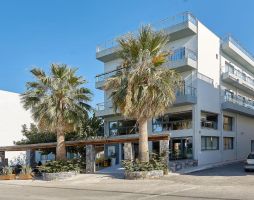 POLLIS HOTEL