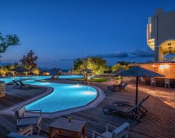 ELEGANCE LUXURY EXECUTIVE SUITES