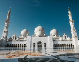 ЧУДЕСАТА на ДУБАЙ и АБУ ДАБИ - лукс и БОНУС 6 екскурзии и всички входни такси - от Варна