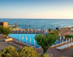 Pollis Hotel