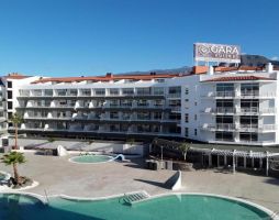 Gara Suites Golf & Spa