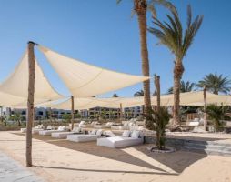 Serry Beach Resort Premium