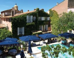 Hotel Le Yaca